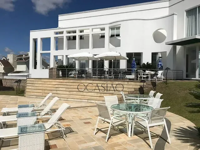 Casa com 2150m², à venda, no bairro Santa Felicidade em Curitiba