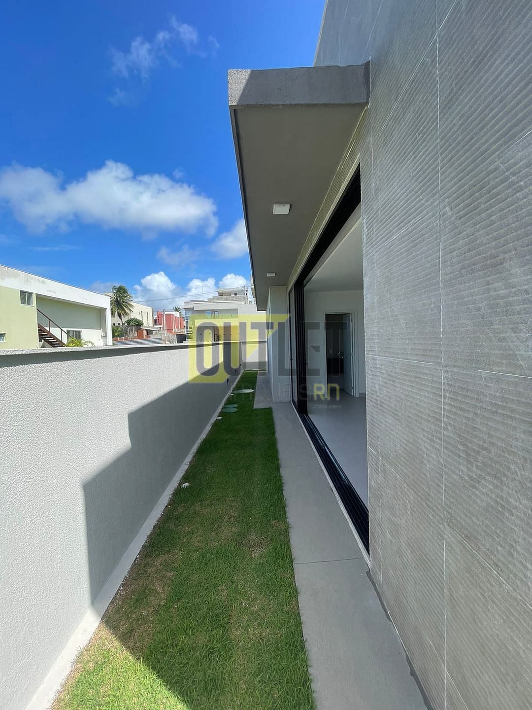 Casa à venda com 3 quartos, 160m² - Foto 4