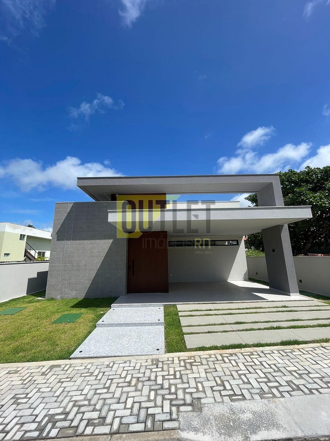 Casa à venda com 3 quartos, 160m² - Foto 2