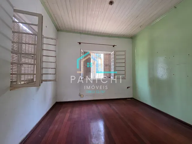 Casa 3 quartos e 1 banheiro, para alugar, no bairro Centro em Ijuí