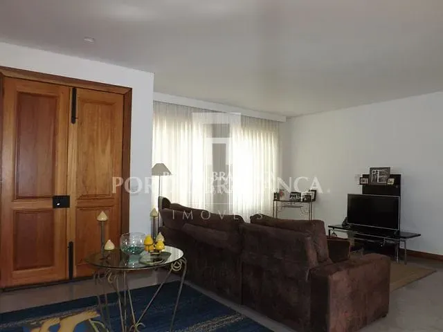 Casa com 465m² 4 quartos e 6 banheiros, à venda, no bairro Condomínio Residencial Fazenda Santa Helena em Bragança Paulista
