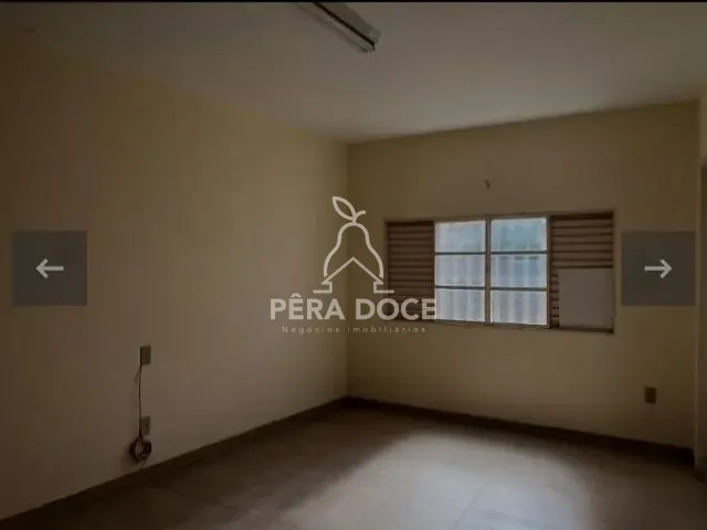 Casa com 329m² 3 quartos e 3 banheiros, à venda, no bairro Fabrício em Uberaba