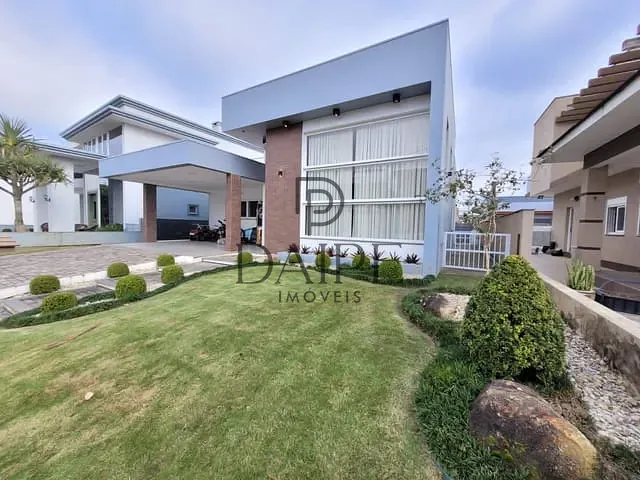 Casa com 189m² 3 quartos e 4 banheiros, à venda, no bairro Lagoa em Tramandaí