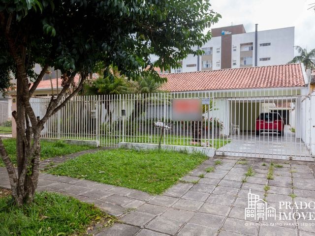 Casa com 562m² 4 quartos e 3 banheiros, à venda, no bairro Boa Vista em Curitiba