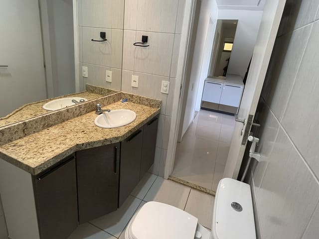 Casa com 200m² 4 quartos e 4 banheiros, à venda, no bairro Edson Queiroz em Fortaleza