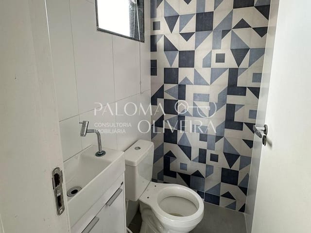 Casa 2 quartos e 2 banheiros, para alugar, no bairro Vargem Pequena em Rio de Janeiro