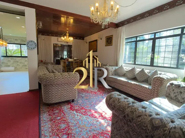 Casa com 961m² 5 quartos e 6 banheiros, à venda, no bairro Interlagos em São Paulo