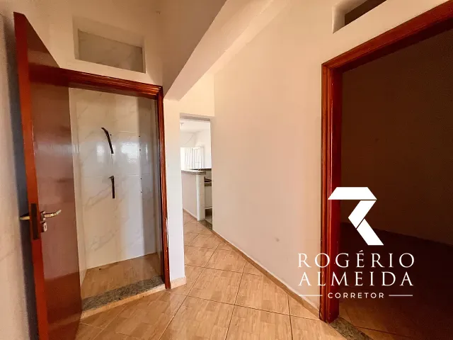 Casa 2 quartos e 2 banheiros, para alugar, no bairro Vila Machado em Mairiporã