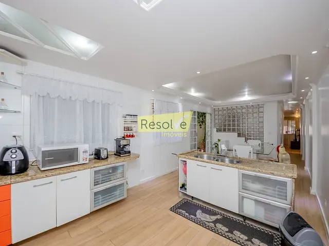 Casa com 200m² 3 quartos e 2 banheiros, à venda, no bairro Mauá em São Caetano do Sul