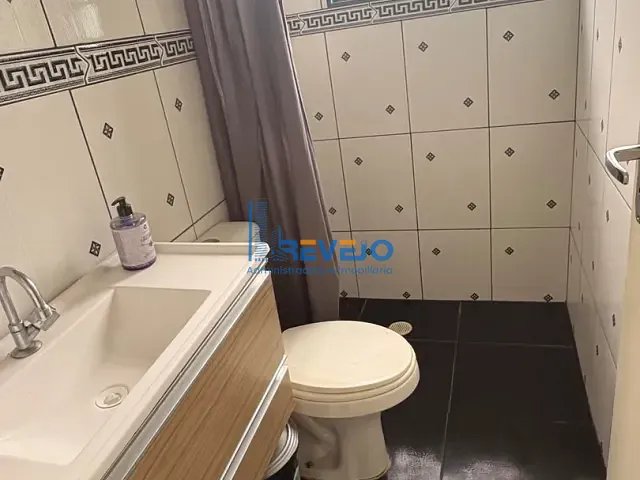 Casa 2 quartos e 1 banheiro, à venda, no bairro Jardim Ottawa em Guarulhos