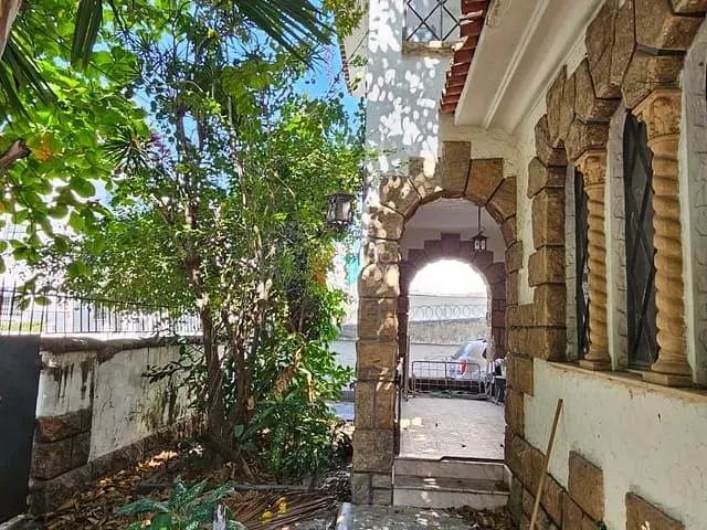 Casa com 360m² 6 quartos e 2 banheiros, à venda, no bairro Tijuca em Rio de Janeiro