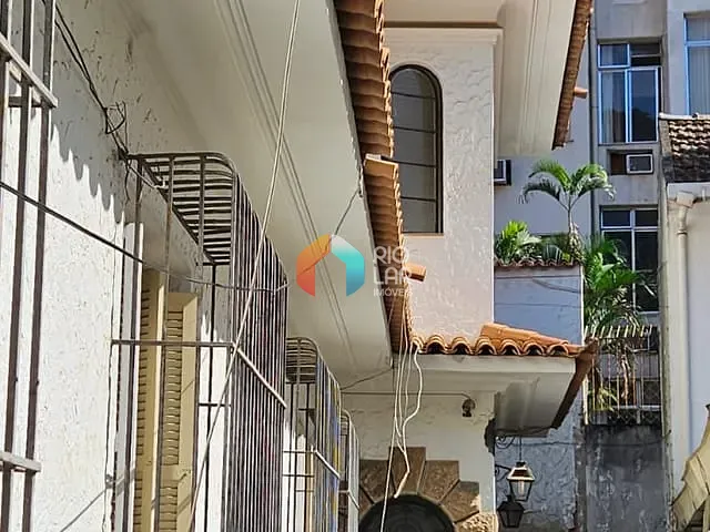 Casa com 360m² 6 quartos e 2 banheiros, à venda, no bairro Tijuca em Rio de Janeiro