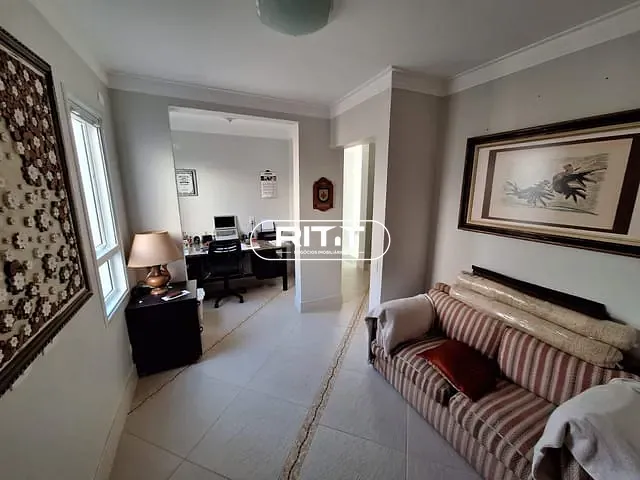Casa com 300m² 4 quartos e 6 banheiros, à venda, no bairro Parque das Flores em Campinas