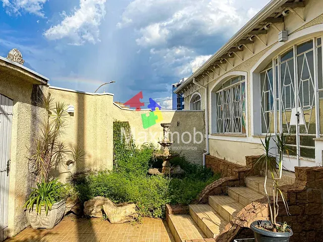 Casa para alugar, no bairro Centro em Itapira