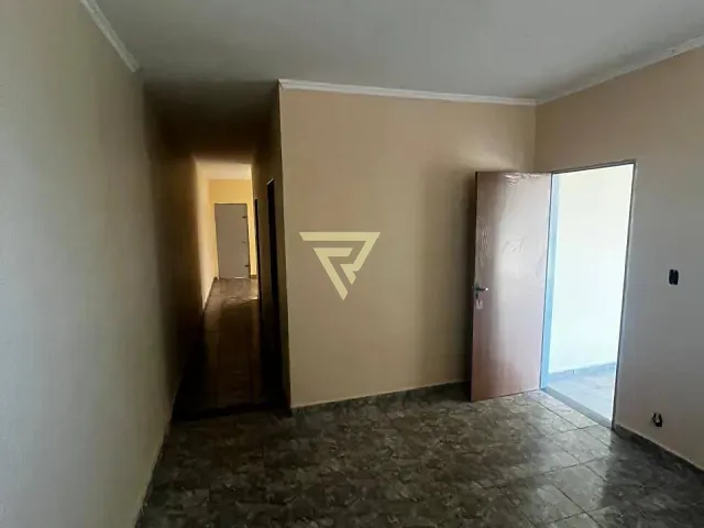 Casa com 144m² 1 quarto e 1 banheiro, para alugar, no bairro Vila Albertina em Ribeirão Preto