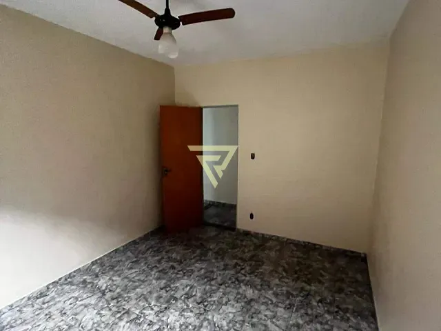Casa com 144m² 1 quarto e 1 banheiro, para alugar, no bairro Vila Albertina em Ribeirão Preto