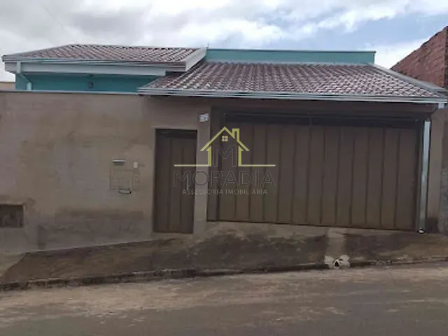 Casa com 200m² 2 quartos e 1 banheiro, à venda, no bairro Jardim Aeroporto em Guaxupé