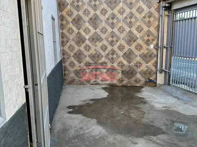Casa 2 quartos e 1 banheiro, para alugar, no bairro Beira Rio em Santo Antônio de Pádua