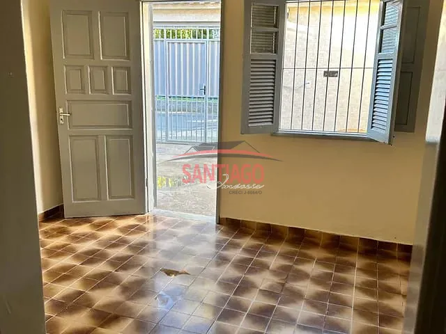 Casa 2 quartos e 1 banheiro, para alugar, no bairro Beira Rio em Santo Antônio de Pádua