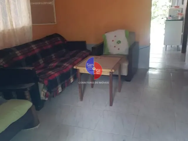 Casa com 360m² 2 quartos e 2 banheiros, à venda, no bairro Cidade Jardim Guapimirim em Guapimirim