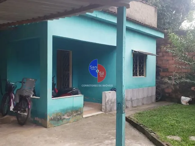 Casa com 360m² 2 quartos e 2 banheiros, à venda, no bairro Cidade Jardim Guapimirim em Guapimirim