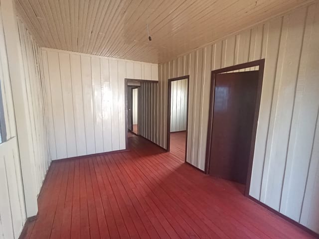 Casa 3 quartos e 1 banheiro, para alugar, no bairro Jardim Santo Antônio em Cambé
