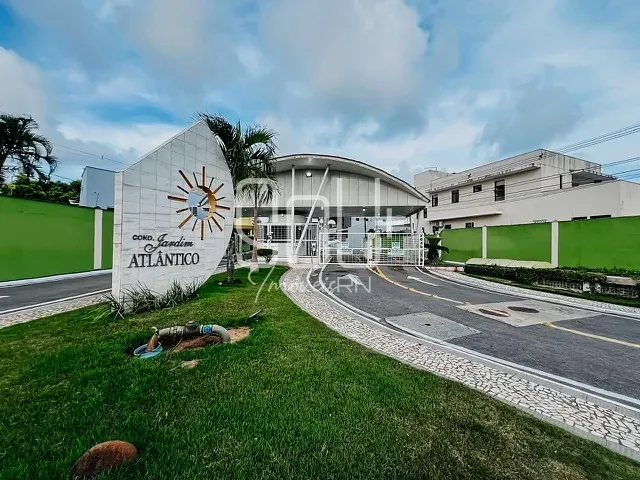 Casa com 305m² 4 quartos e 5 banheiros, à venda, no bairro Nova Parnamirim em Parnamirim
