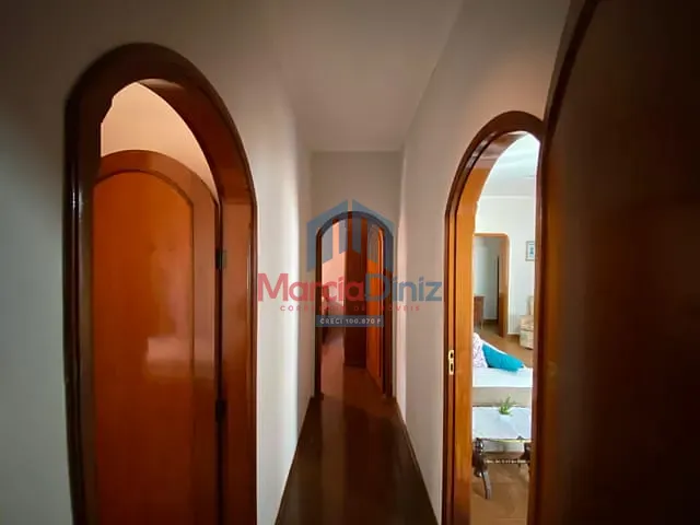 Casa com 500m² 3 quartos e 1 banheiro, à venda, no bairro Jardim Cristina em Ituverava