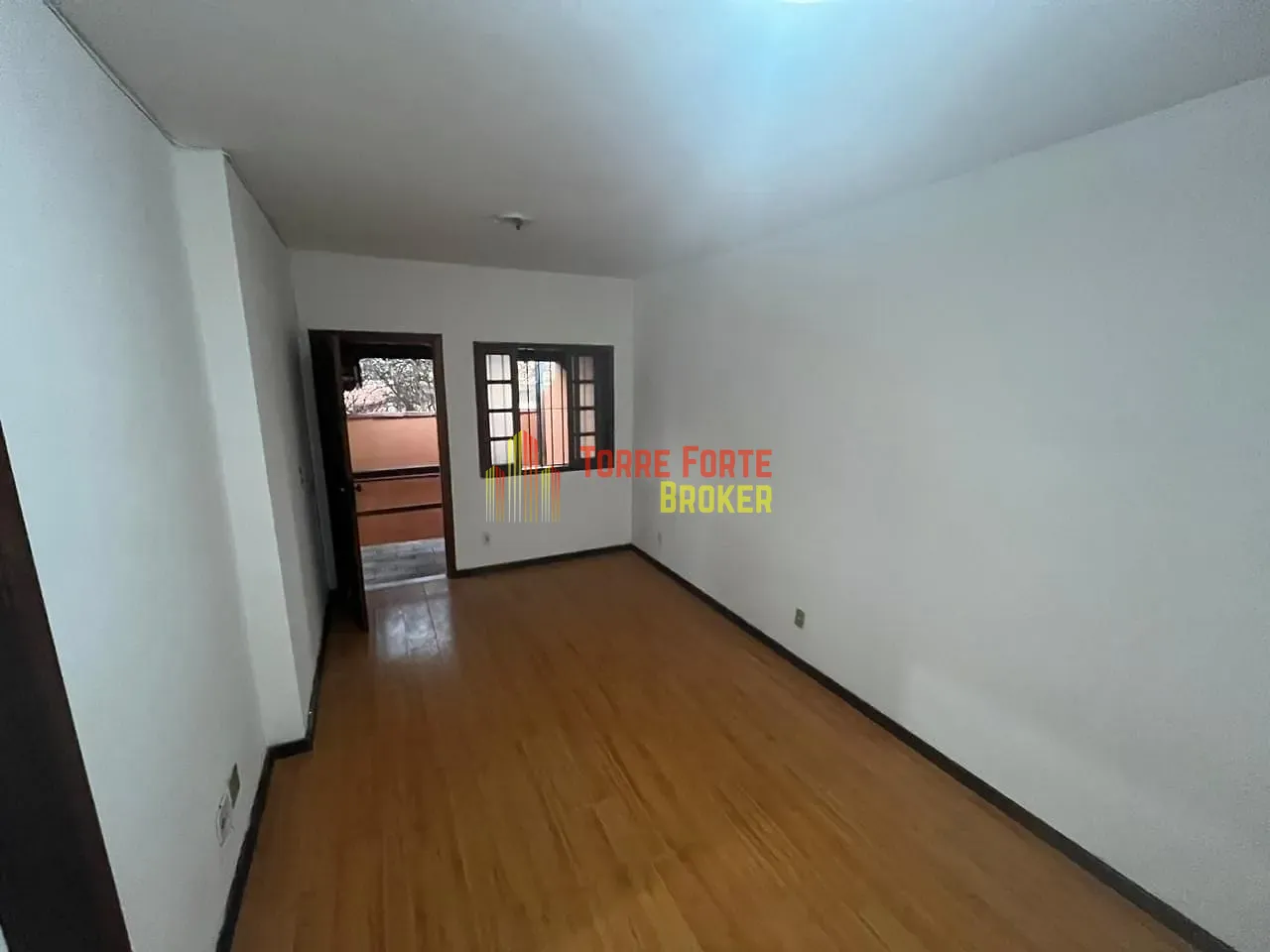 Casa, 2 quartos, 94 m² - Foto 1