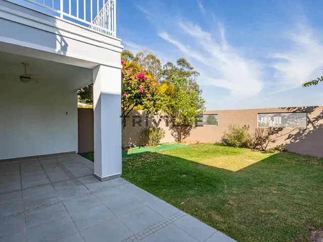 Casa 4 quartos e 4 banheiros, para alugar, no bairro Tamboré em Santana de Parnaíba