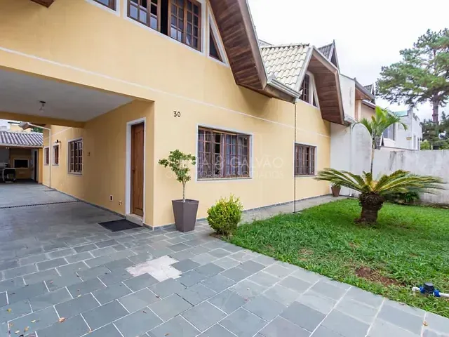 Casa com 263m² 5 quartos e 4 banheiros, à venda, no bairro CAJURU em Curitiba