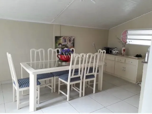 Casa 4 quartos e 3 banheiros, à venda, no bairro Jardim Messina em Jundiaí