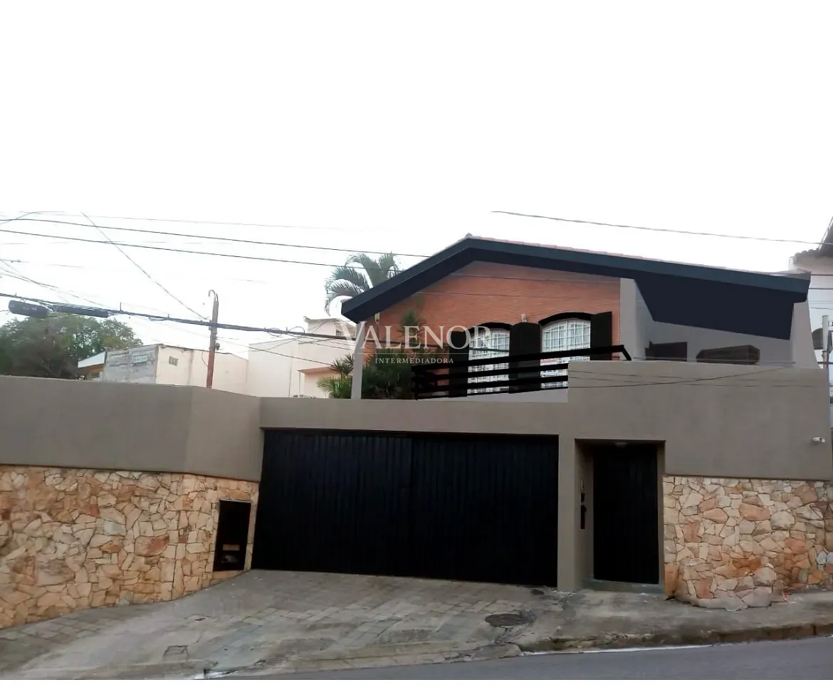 Casa, 4 quartos, 228 m² - Foto 1