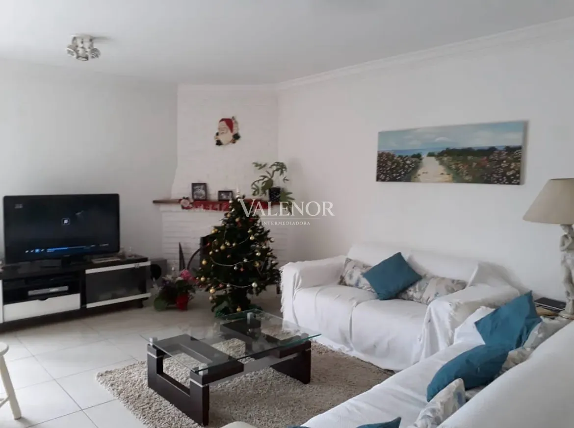 Casa, 4 quartos, 228 m² - Foto 6