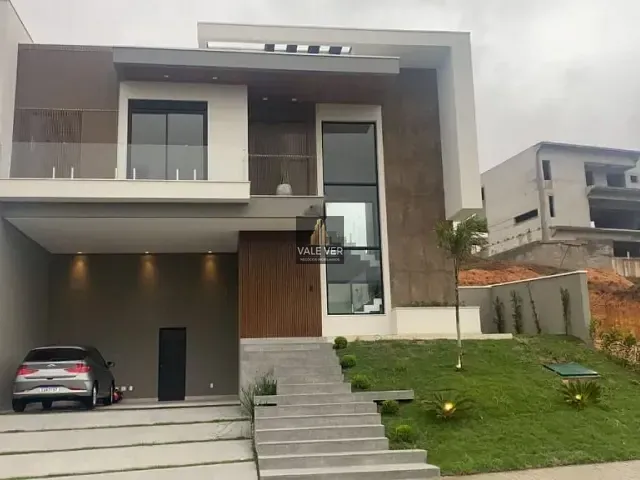 Casa com 472m² 4 quartos e 5 banheiros, à venda, no bairro Condomínio Residencial Alphaville II em São José dos Campos