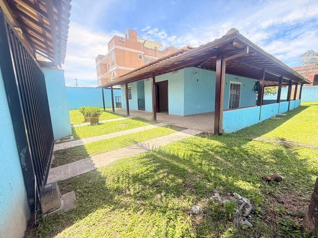 Casa com 608m² 2 quartos e 1 banheiro, à venda, no bairro Enseada das Gaivotas em Rio das Ostras
