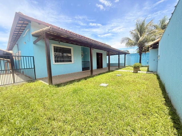 Casa com 608m² 2 quartos e 1 banheiro, à venda, no bairro Enseada das Gaivotas em Rio das Ostras