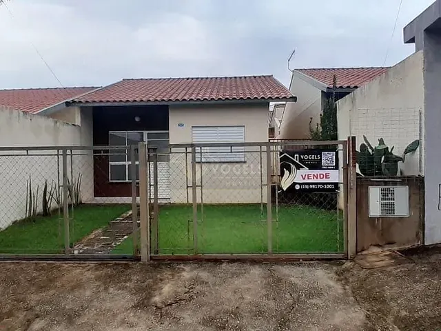 Casa 2 quartos e 1 banheiro, à venda, no bairro Residencial Van Den Broek em Holambra