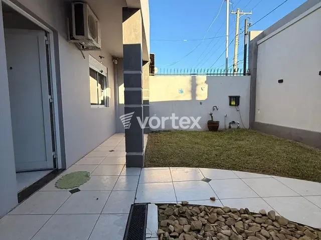 Casa 2 quartos e 1 banheiro, à venda, no bairro Jardim do Salso em Uruguaiana