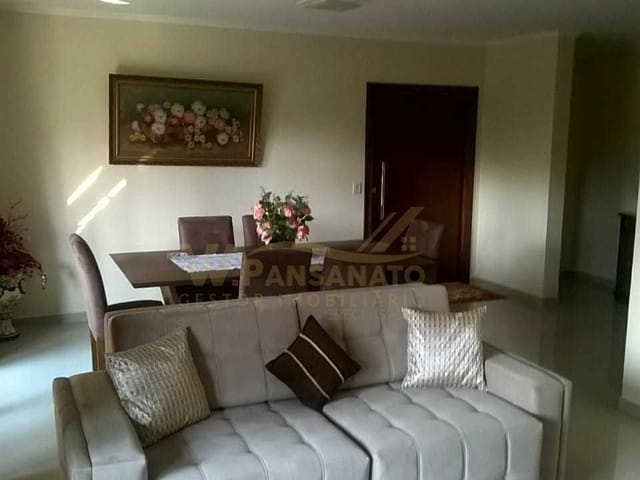 Casa com 600m² 3 quartos e 4 banheiros, à venda, no bairro Vila Esperia ou Giglio em Atibaia