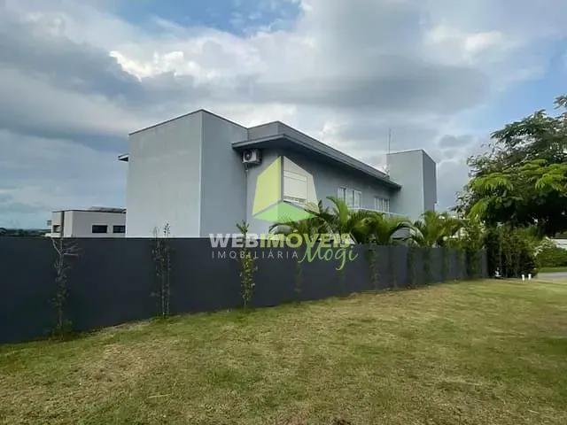 Casa com 462m² 4 quartos e 6 banheiros, para alugar, no bairro Parque Residencial Itapeti em Mogi Das Cruzes