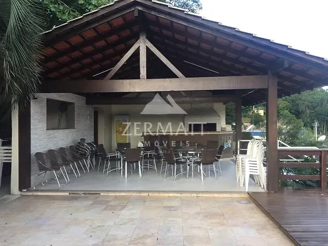 Casa com 1274m² 3 quartos e 5 banheiros, à venda, no bairro Itoupava Norte em Blumenau