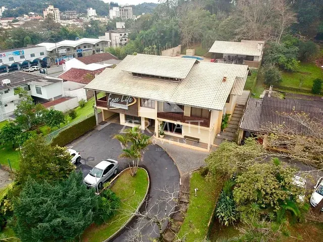 Casa com 1274m² 3 quartos e 5 banheiros, à venda, no bairro Itoupava Norte em Blumenau