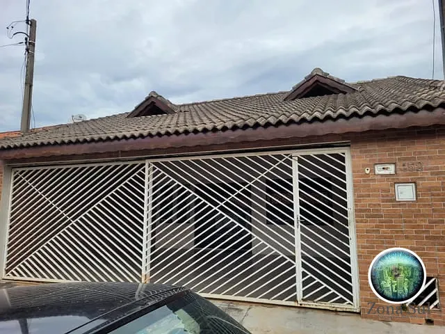 Casa 2 quartos e 3 banheiros, à venda, no bairro Wanel Ville em Sorocaba