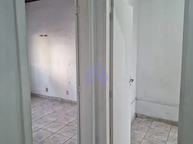 Casa com 63m², à venda, no bairro Centro em Mogi das Cruzes