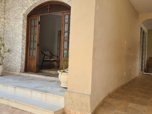 Casa com 354m² 3 quartos e 5 banheiros, à venda, no bairro Jardim Glória em Juiz de Fora