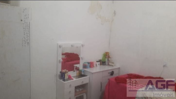 Casa com 125m², à venda, no bairro Centro em Diadema