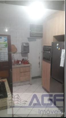 Casa com 125m², à venda, no bairro Centro em Diadema