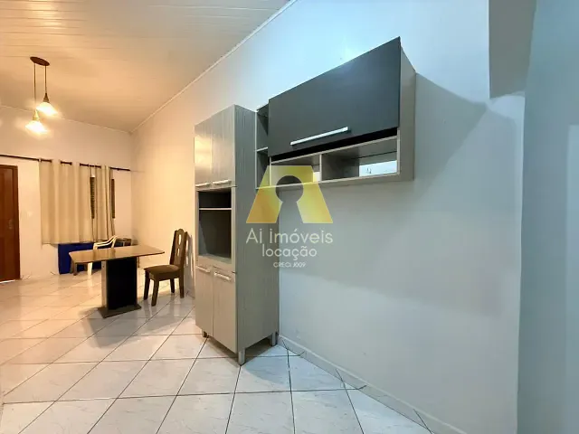 Casa 3 quartos e 2 banheiros, para alugar, no bairro Loteamento Santa Luzia em Rio Branco