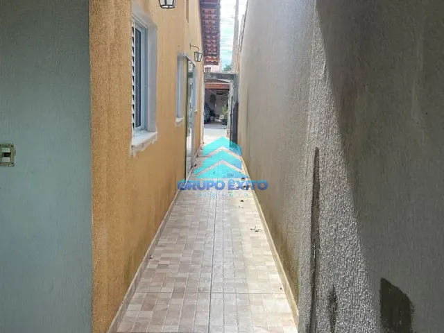Casa 1 quarto e 1 banheiro, à venda, no bairro Conjunto Bom Pastor em Mogi das Cruzes